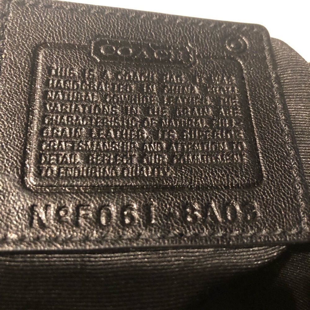 Coach Vintage SoHo Black Leather Hobo Shoulder Bag with Tassel EUC - Picture 6 of 6